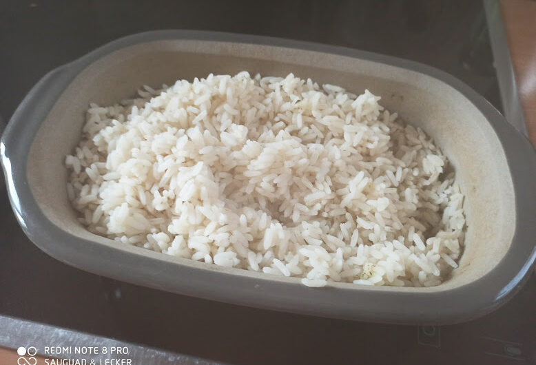 Reis aus der Stoneware