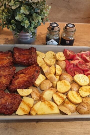 Spare Ribs aus dem Ofen auf der Stoneware von Pampered Chef