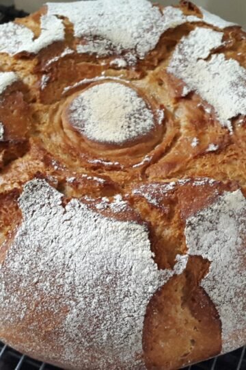 rustikales Bauernbrot