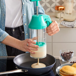 Teigmischer & -spender von Pampered Chef