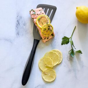 Silikon-Fischwender von Pampered Chef