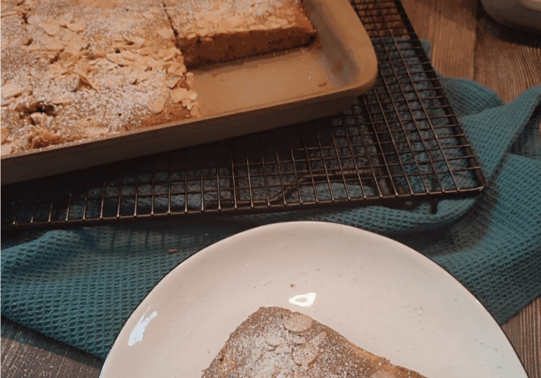 saftiger Apfelkuchen zu Ostern